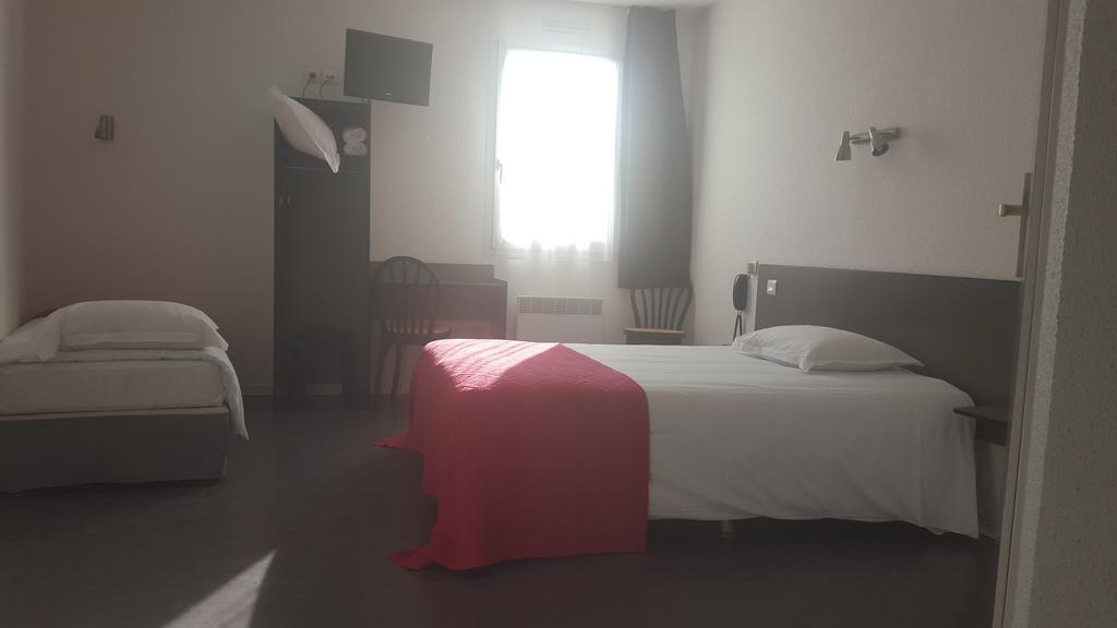 Relax Hotel Maillat Exterior foto