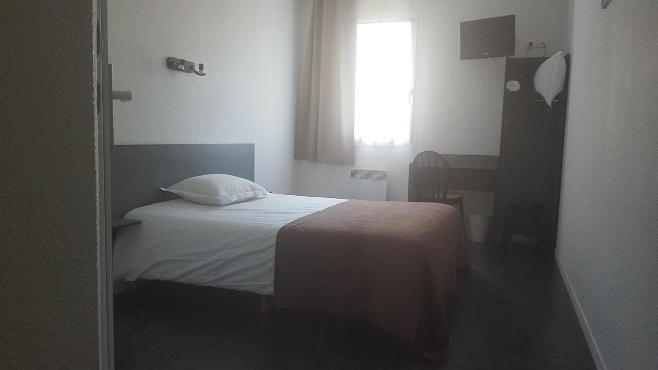 Relax Hotel Maillat Exterior foto
